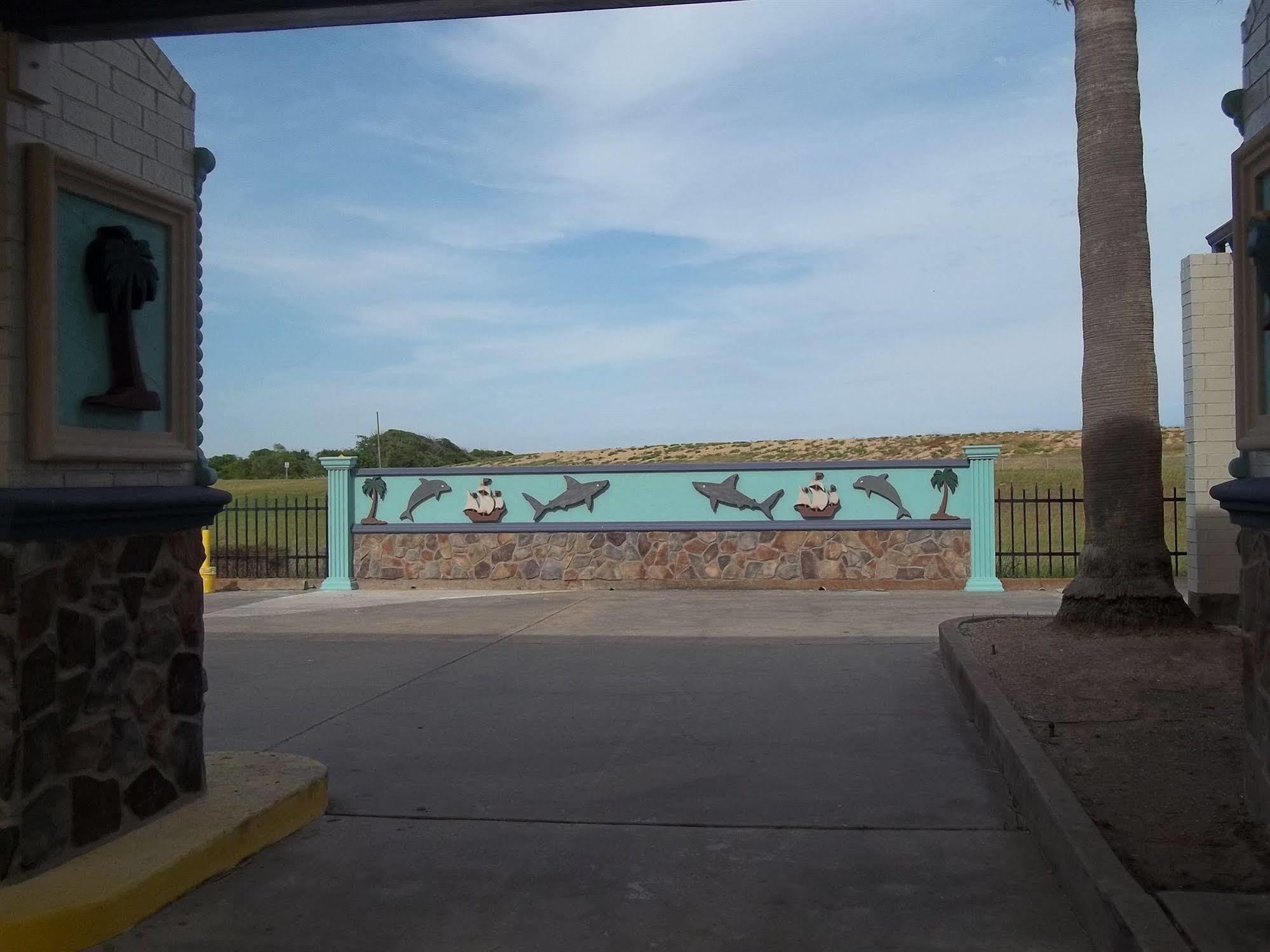 Scottish Inns Galveston Exterior photo